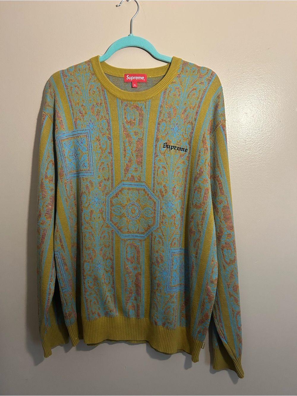 Supreme Tapestry Sweater Olive XL